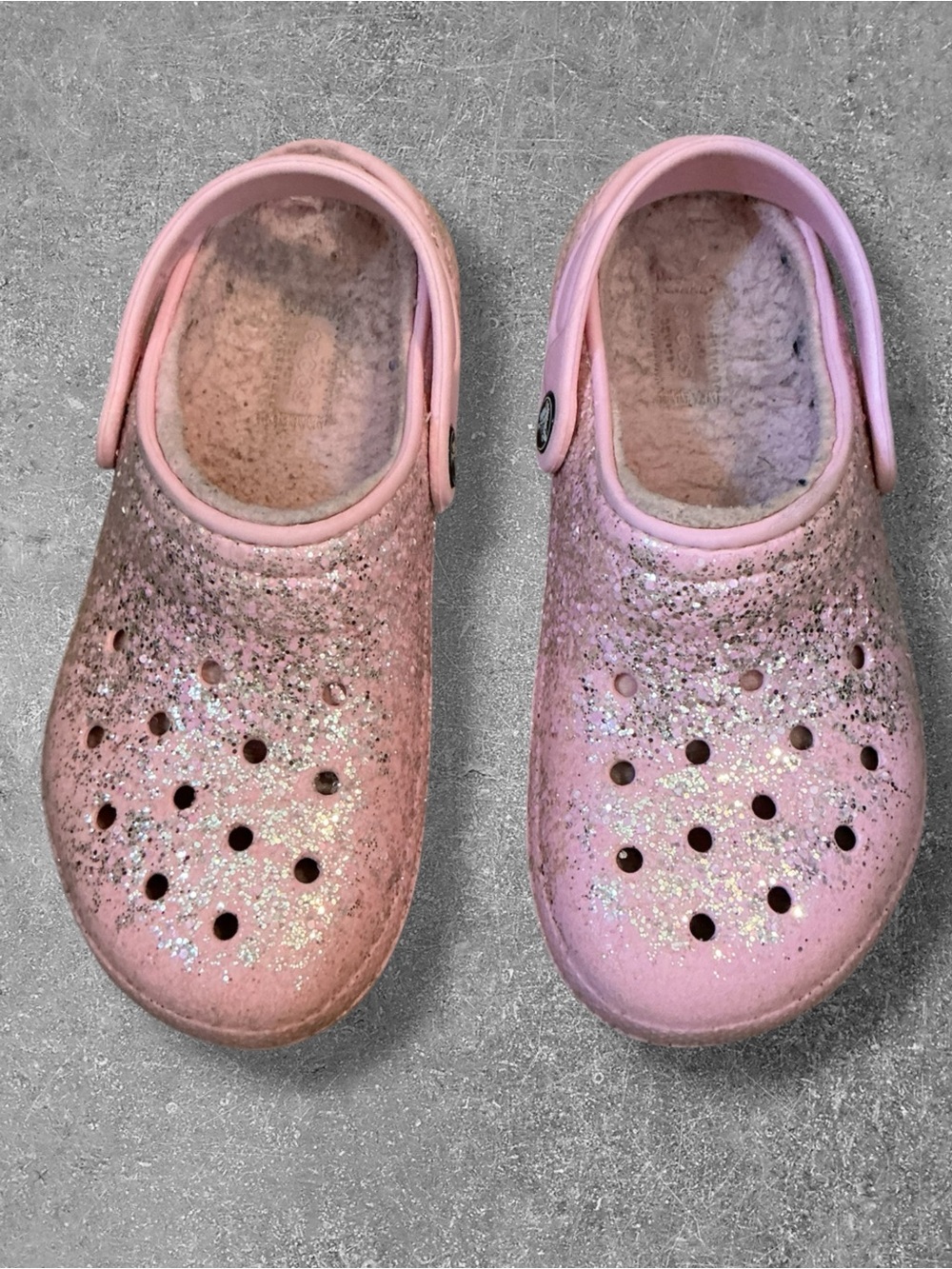 🌸CROCS Kids Pink Glitter Lined Clogs